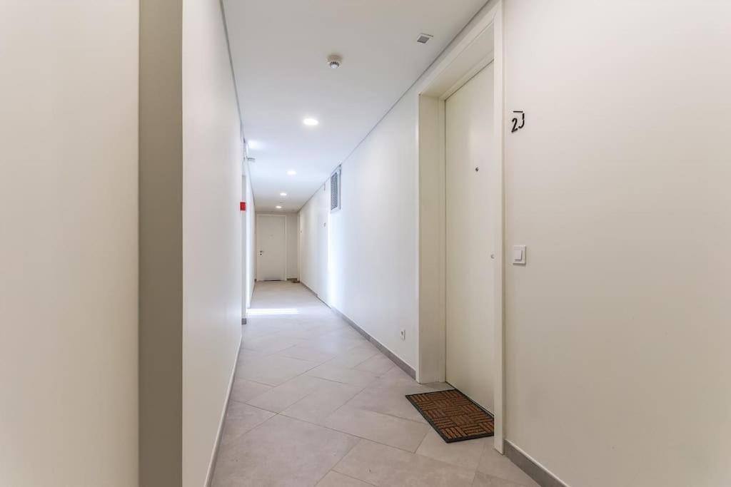 Marques Pombal Central 2 Bed Apt Ac Lisboa Eksteriør billede